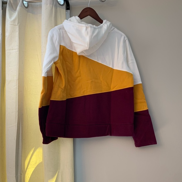 🍁 Color Block Hoodie - Picture 3 of 3